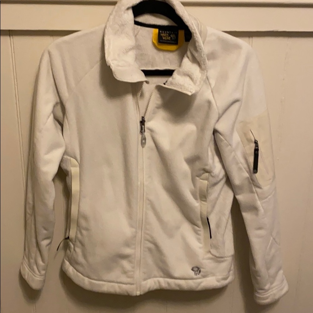 S Mountain Hard Wear white jacket
